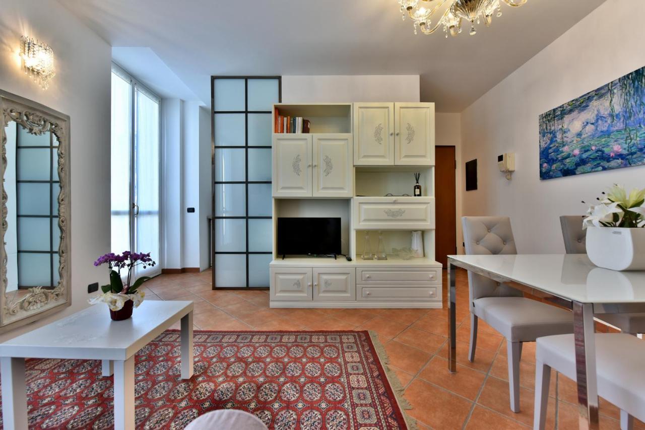 Pontaccio22 Apartment- Brera Centro Storico มิลาน ภายนอก รูปภาพ